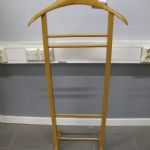 641 2227 VALET STAND
